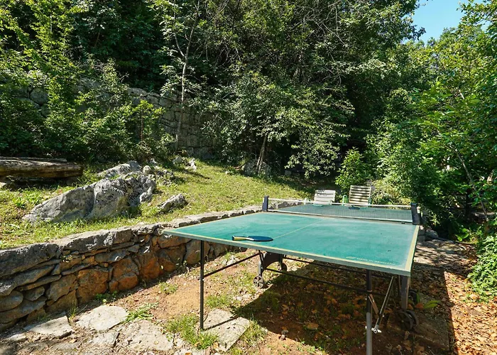 Semesterbostad 2 Bedroom Amazing In